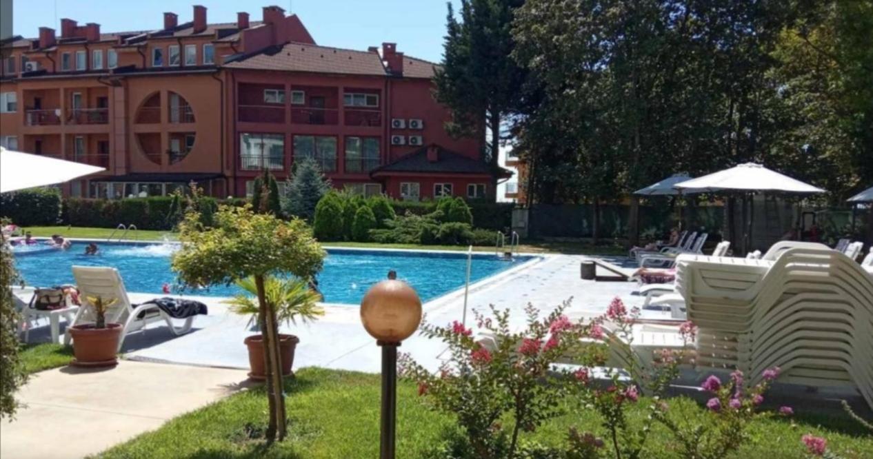 Oazis Cozy Beach Apartment رافدا المظهر الخارجي الصورة