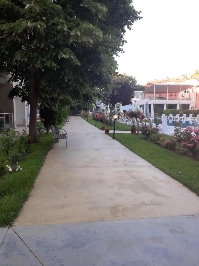 Oazis Cozy Beach Apartment رافدا المظهر الخارجي الصورة